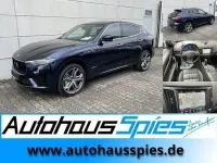 Gebraucht Maserati Levante 430 PS (316 kW) 2020 Dunkelblau metallic SUV
