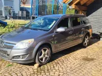 Gebraucht Opel Astra 105 PS (77 kW) 2007 Grau Kombi