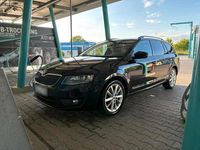 Gebraucht Skoda Octavia 150 PS (110 kW) 2016 Schwarz Kleinwagen