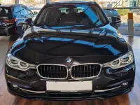 Gebraucht BMW 330 Sport Line 252 PS (185 kW) 2018 Schwarz Kombi