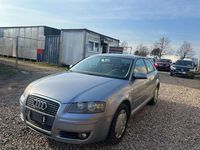 Gebraucht Audi A3 Attraction 102 PS (75 kW) 2008 Akoyasilber metallic Kleinwagen