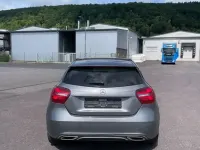 Gebraucht Mercedes A180 109 PS (80 kW) 2017 Grau Kleinwagen