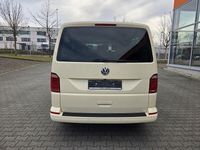 Gebraucht VW Caravelle Comfortline 150 PS (110 kW) 2020 Beige Van / Kleinbus