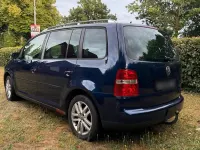 Gebraucht VW Touran 140 PS (102 kW) 2006 Blau Van / Kleinbus
