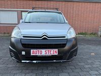 Gebraucht Citroën Berlingo Feel 99 PS (72 kW) 2016 Grau Van / Kleinbus