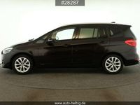 Gebraucht BMW 220 Gran Tourer Advantage 190 PS (139 kW) 2020 Braun Van / Kleinbus