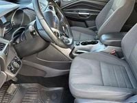 Gebraucht Ford Kuga Titanium 120 PS (88 kW) 2015 Grau SUV