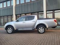Gebraucht Mitsubishi L200 Intense 178 PS (130 kW) 2012 Coolsilber (m) Pickup