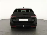 Używany Skoda Superb Selection 193 KM (141 kW) 2024 Czarny Kombi