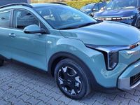 Neu Kia Stonic 101 PS (74 kW) 2026 Grün SUV