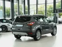 Gebraucht Ford Kuga Titanium 150 PS (110 kW) 2017 Magneticgrau (metallic) SUV