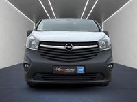 Gebraucht Opel Vivaro 121 PS (88 kW) 2018 Weiß Van / Kleinbus