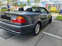 Gebraucht BMW 320 Cabriolet 170 PS (125 kW) 2003 Grau Cabrio