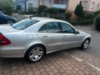 Gebraucht Mercedes E500 306 PS (225 kW) 2006 Grau Limousine