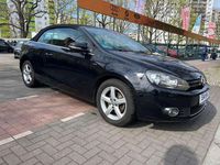 Gebraucht VW Golf Cabriolet LOUNGE 125 PS (91 kW) 2015 Schwarz Cabrio