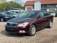 Gebraucht Skoda Octavia 122 PS (89 kW) 2012 Rot Limousine