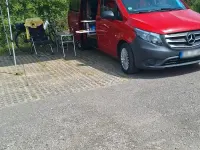 Gebraucht Mercedes Vito 114 PS (83 kW) 2016 Rot Van