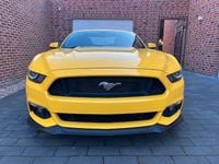 Second-hand Ford Mustang 450 CP (330 kW) 2015 Galben Coupe
