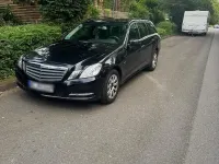 Gebraucht Mercedes E200 136 PS (100 kW) 2012 Schwarz Limousine