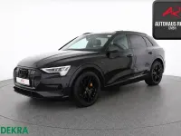 Gebraucht Audi e-tron S-Line 300 kW (408 PS) 2023 Schwarz SUV