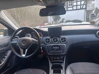 Gebraucht Mercedes A180 109 PS (80 kW) 2013 Braun Limousine