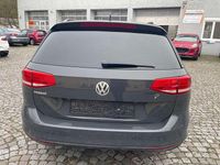 Gebraucht VW Passat Comfortline 150 PS (110 kW) 2015 Uranograu Kombi
