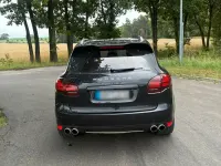 Gebraucht Porsche Cayenne Turbo 500 PS (367 kW) 2010 Schwarz SUV