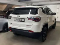 Gebraucht Jeep Compass Trailhawk 170 PS (125 kW) 2020 White clear coat SUV
