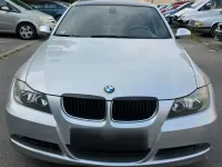 Gebraucht BMW 318 129 PS (94 kW) 2006 Silber Limousine