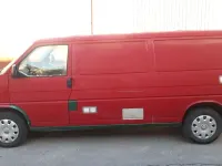 Gebraucht VW Transporter 88 PS (64 kW) 2001 Rot Van