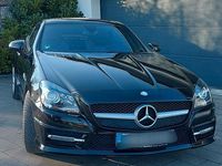 Gebraucht Mercedes SLK200 AMG line 184 PS (135 kW) 2014 Schwarz Cabrio