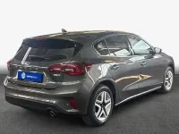 Gebraucht Ford Focus Titanium 125 PS (91 kW) 2022 Grau Limousine