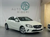 Gebraucht Mercedes A250 211 PS (155 kW) 2017 Calcitweiss/zirrusweiss Limousine