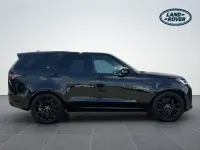 Neu Land Rover Discovery 5 SE Dynamic 349 PS (256 kW) 2026 Santorini black SUV