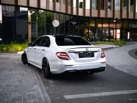 Gebraucht Mercedes E43 AMG AMG 401 PS (294 kW) 2018 Weiß Limousine