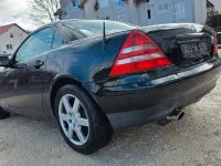 Gebraucht Mercedes SLK230 193 PS (141 kW) 2000 Schwarz Cabrio