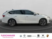 Gebraucht Skoda Octavia SportLine 265 PS (194 kW) 2025 Grau Kombi