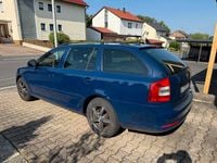Gebraucht Skoda Octavia 152 PS (111 kW) 2012 Blau Kombi
