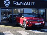Gebraucht Renault Megane E-Tech Iconic 160 kW (218 PS) 2022 Rot nnp + schwarz gne Kleinwagen