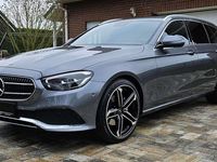 Gebraucht Mercedes E220 Avantgarde 194 PS (142 kW) 2020 Grau Kombi