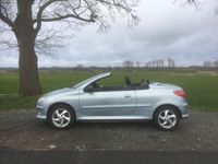 gebraucht Peugeot 206 CC 2.0 Platinum, Klima, Service neu, TÜV neu