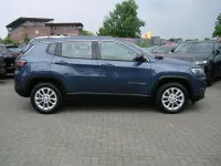 Gebraucht Jeep Compass Altitude 131 PS (96 kW) 2025 Blue shade SUV