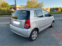 Usata Kia Picanto 65 CV (47 kW) 2009 Argento Utilitaria