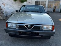Gebraucht Alfa Romeo 75 110 PS (80 kW) 1989 Silber Limousine