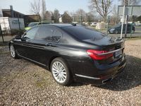 Gebraucht BMW 740 Performance 320 PS (235 kW) 2017 Schwarz Limousine