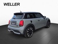 Gebraucht Mini Cooper S 192 PS (141 kW) 2023 Moonwalk grey (grau) Kleinwagen