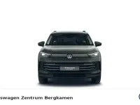 Gebraucht VW Tiguan Elegance 272 PS (200 kW) 2025 Cipressinogrün metallic SUV