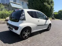 Gebraucht Citroën C1 SELECTION 68 PS (50 kW) 2013 Weiß Kleinwagen