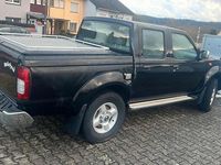 Gebraucht Nissan Navara 133 PS (97 kW) 2011 Schwarz Pickup