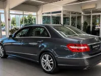Gebraucht Mercedes E220 Avantgarde 170 PS (125 kW) 2012 Silber Limousine